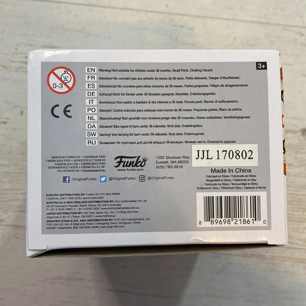 Funko Pop Pennywise With Balloon #475 IT Exclusive Figure - Picture 10 of 10